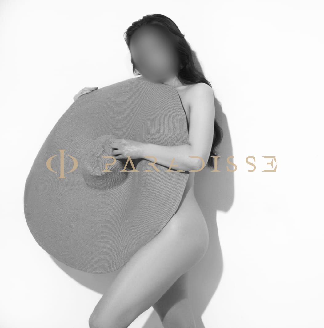 Escorts VIP Paradisse - Isidora  