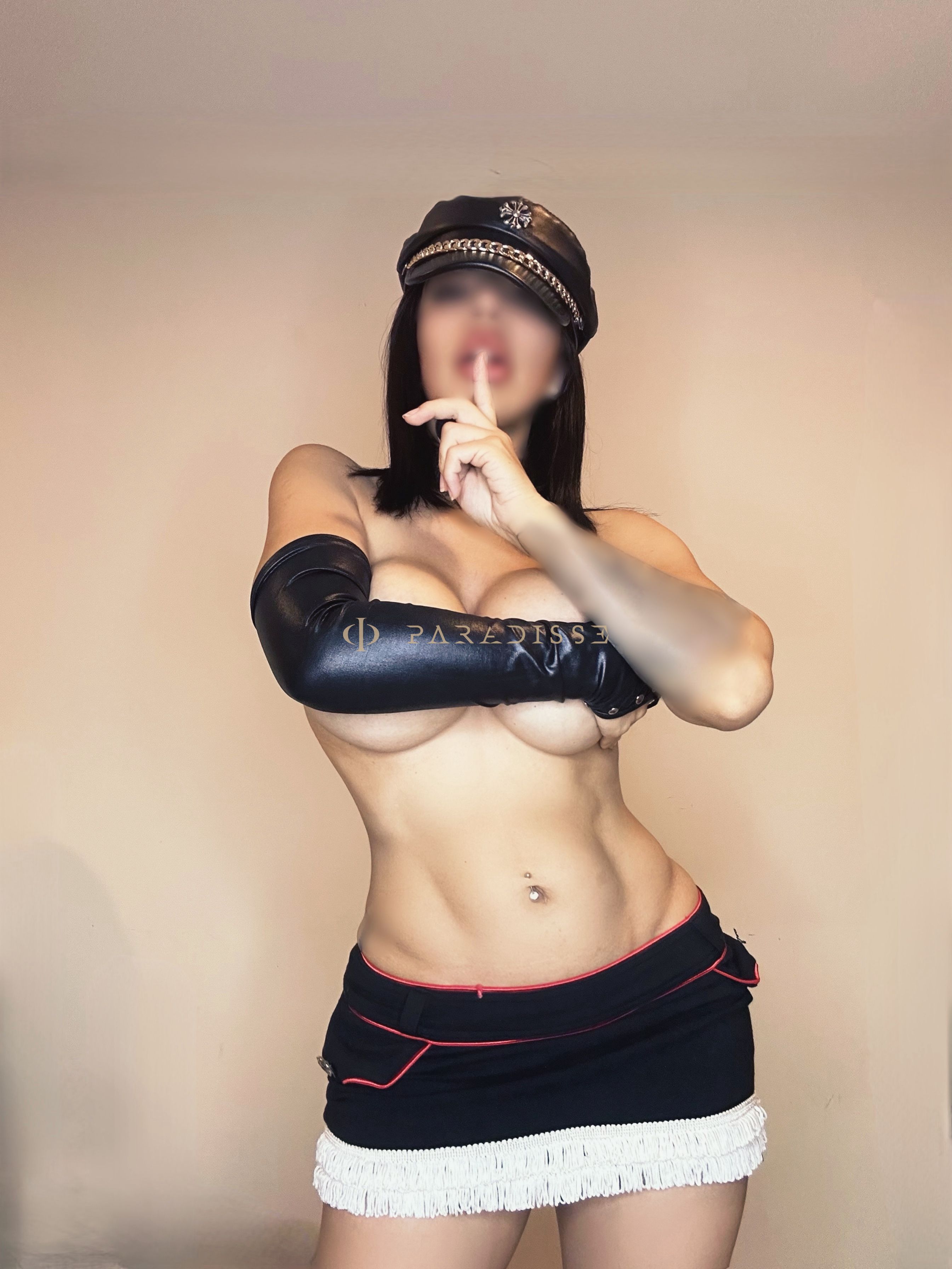 Escorts VIP Paradisse - Giulia 