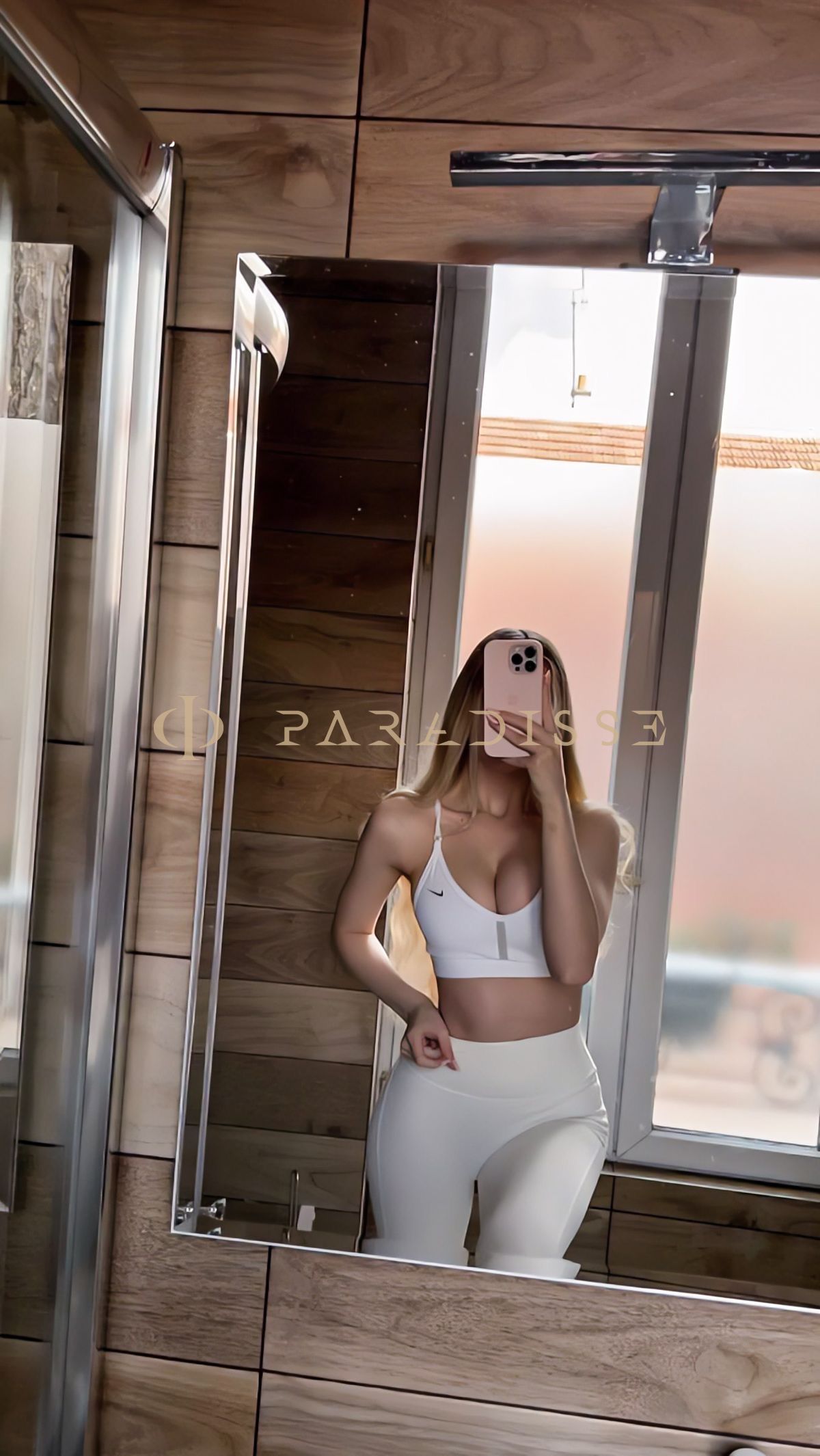 Escorts VIP Paradisse - Isa