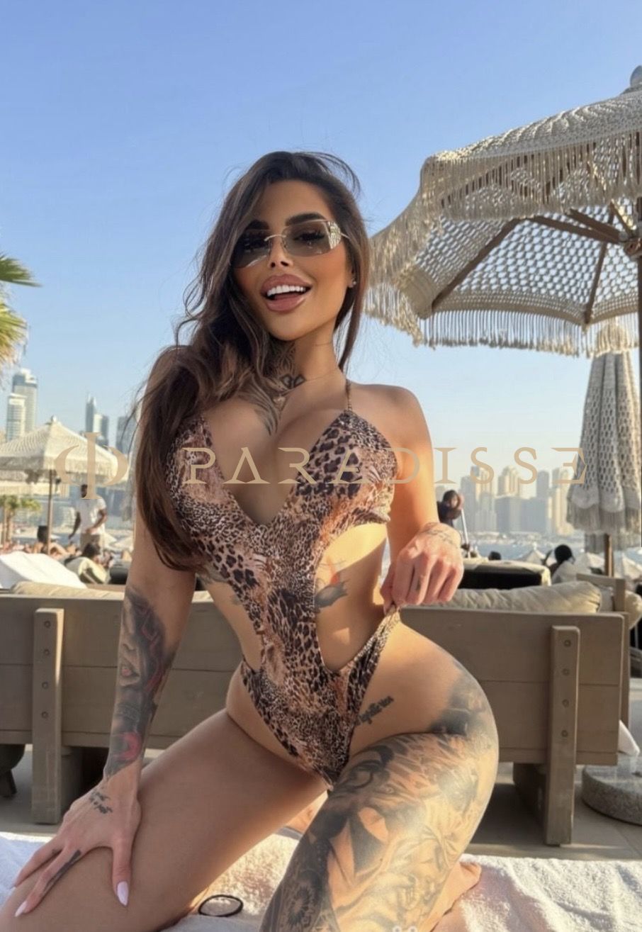 Escorts VIP Paradisse - Nicole