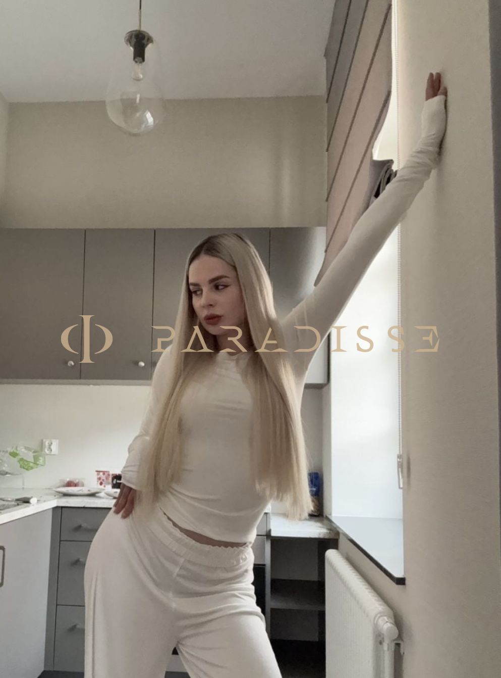 Escorts VIP Paradisse - Itria