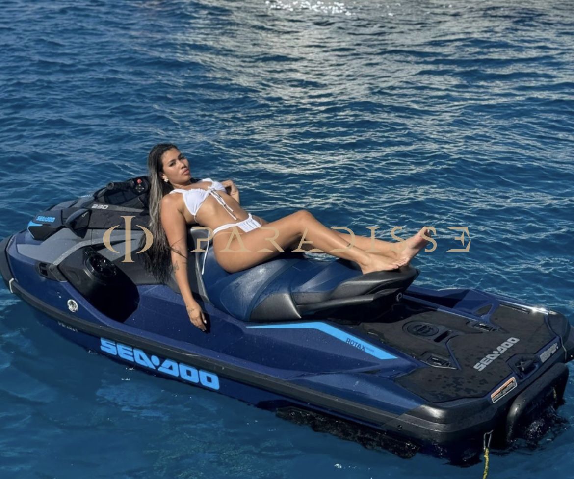 Escorts VIP Paradisse - Izza 