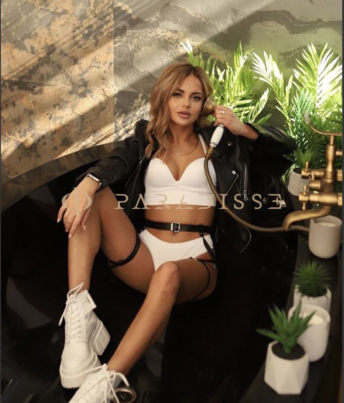 Escorts VIP Paradisse - Zaida
