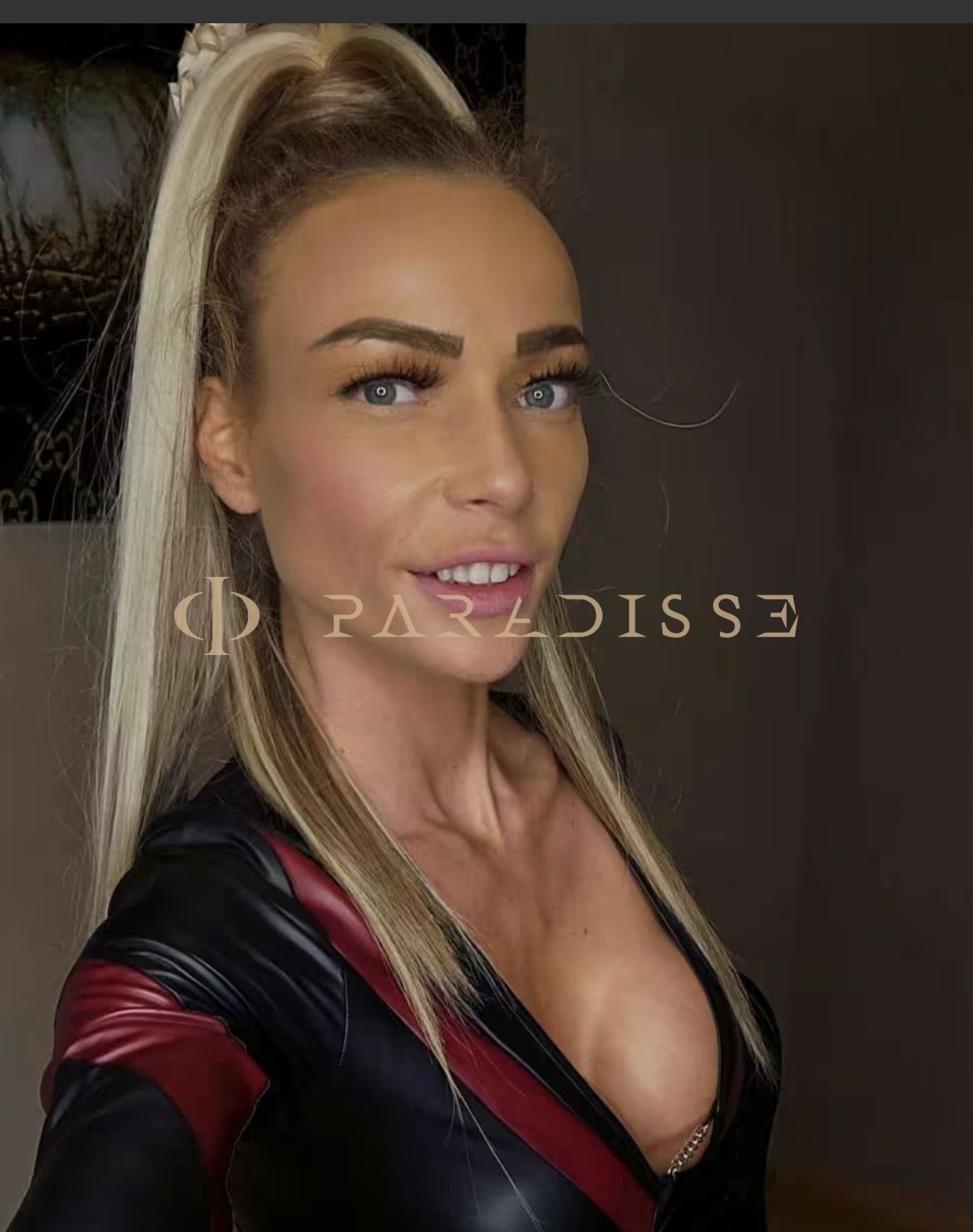 Escorts VIP Paradisse - Gogo