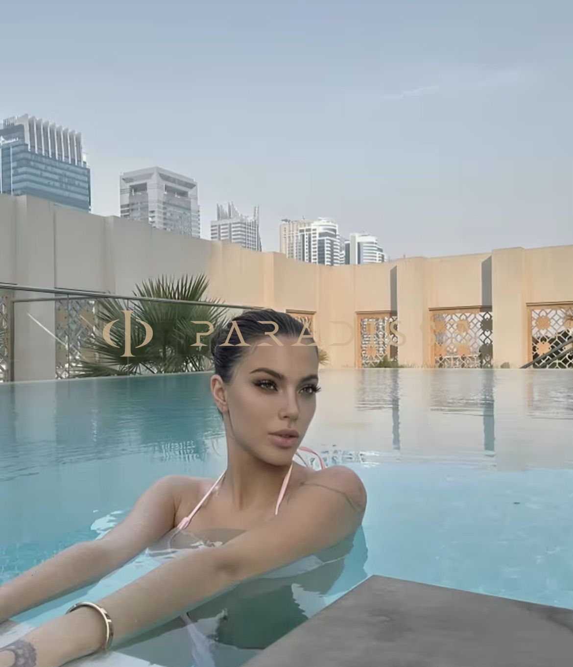 Escorts VIP Paradisse - Tonka