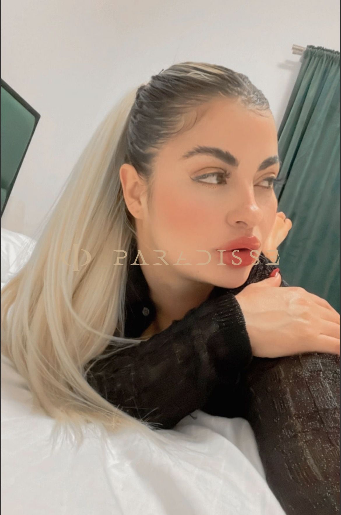 Escorts VIP Paradisse - Selter
