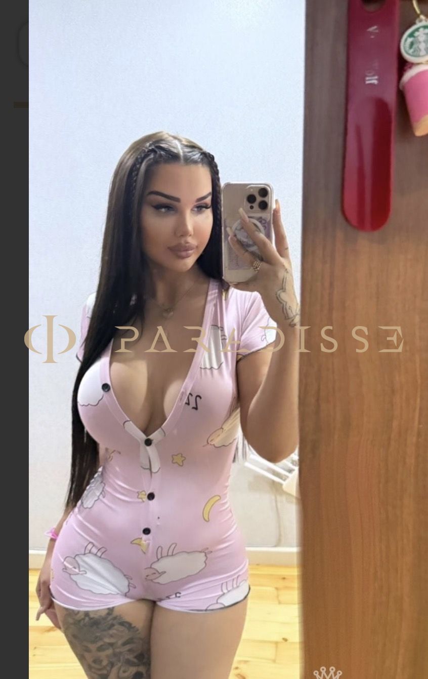 Escorts VIP Paradisse - Dolce