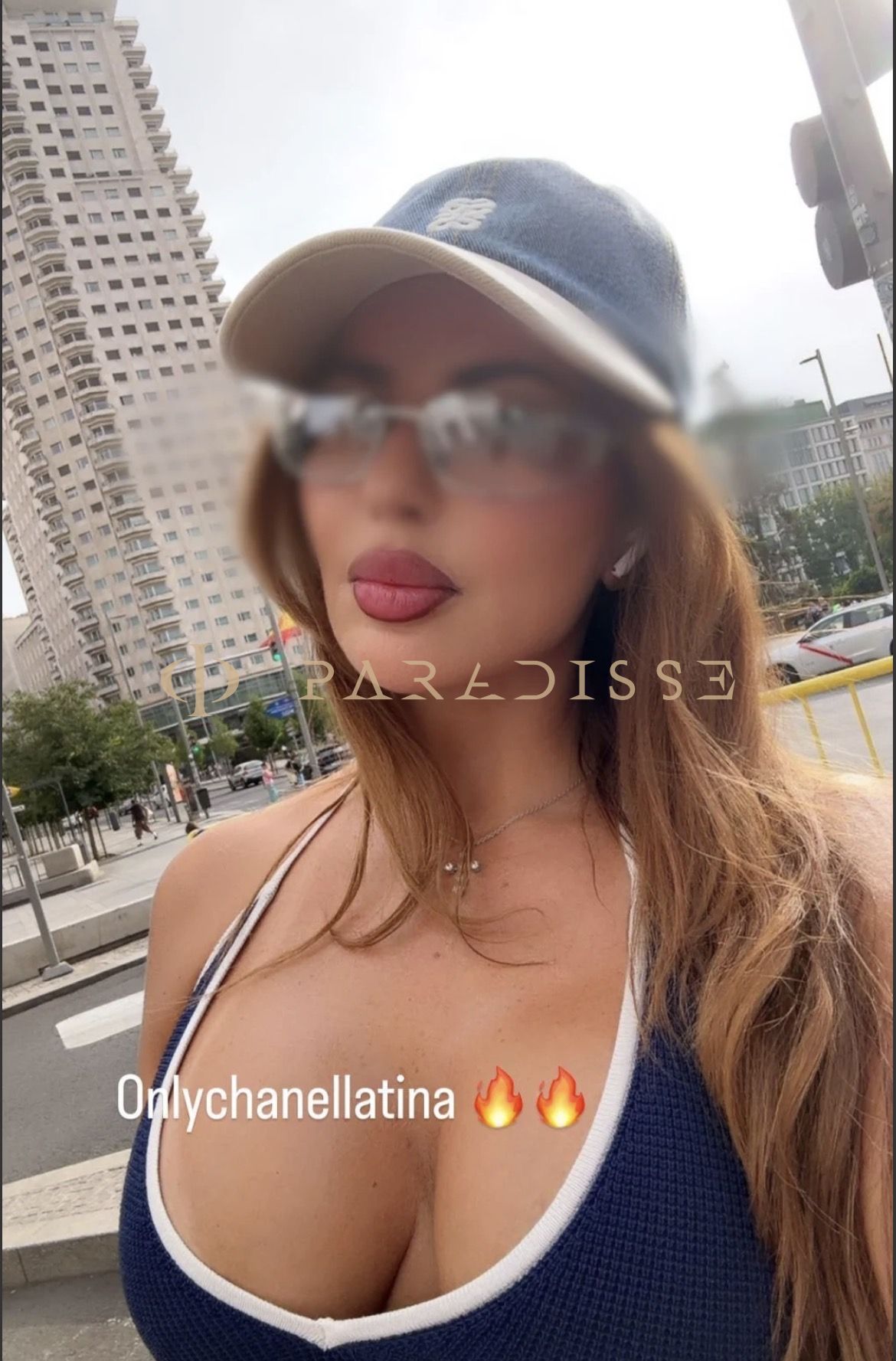 Escorts VIP Paradisse - Karlaa