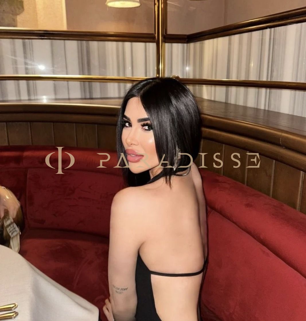 Escorts VIP Paradisse - Gustava