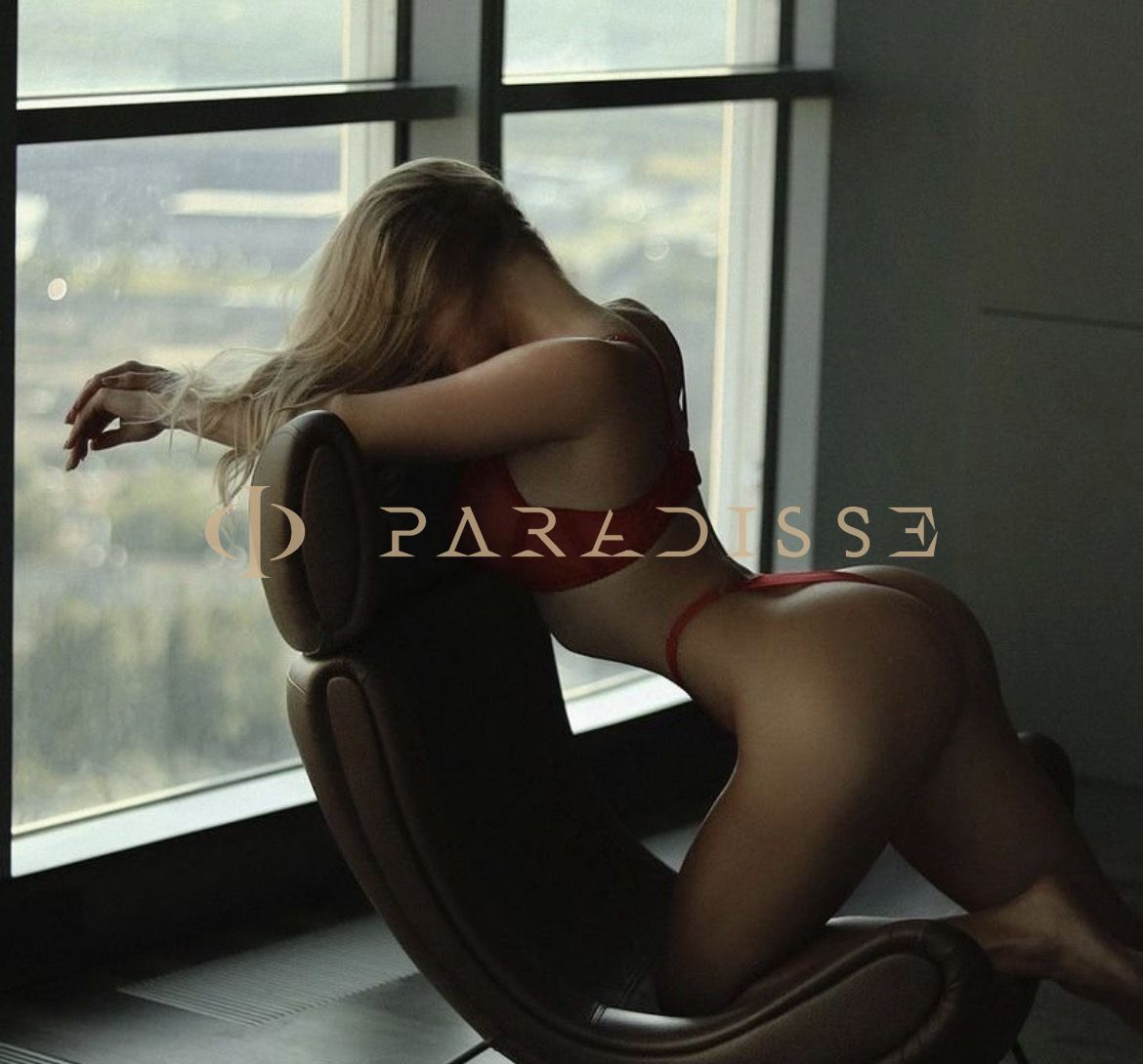 Escorts VIP Paradisse - Aline