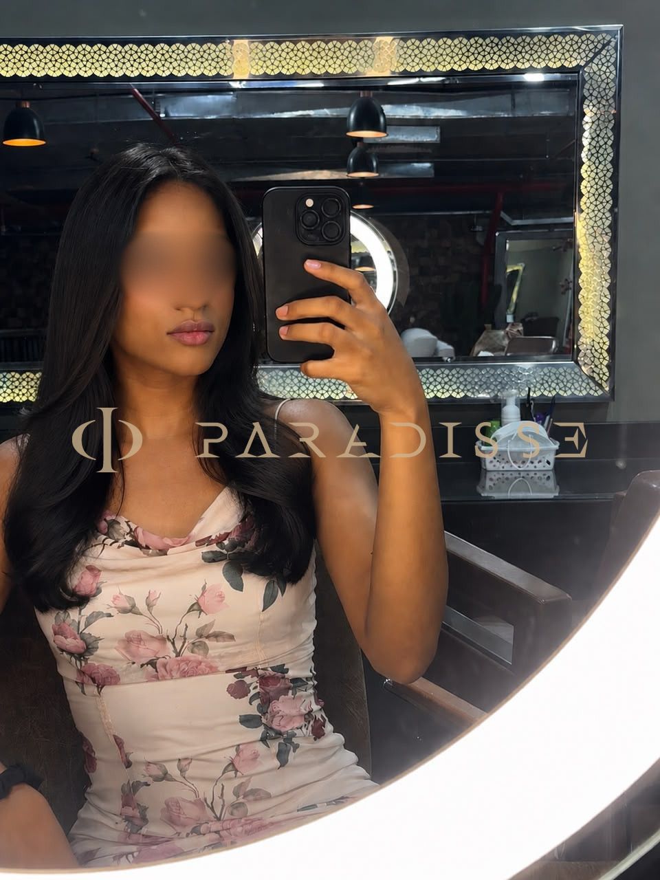 Escorts VIP Paradisse - Ellie