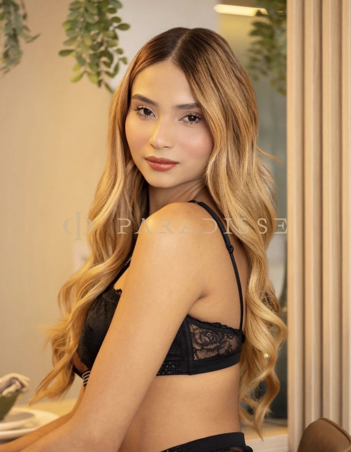 Escorts VIP Paradisse - Alisse