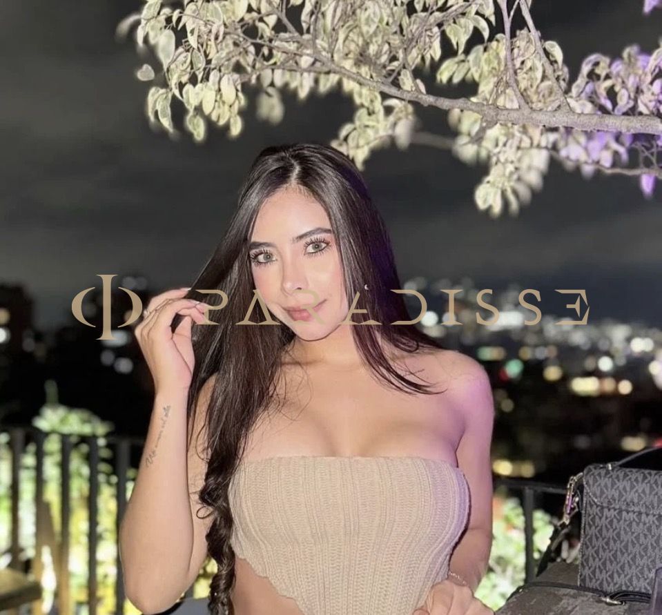 Escorts VIP Paradisse - Asabi