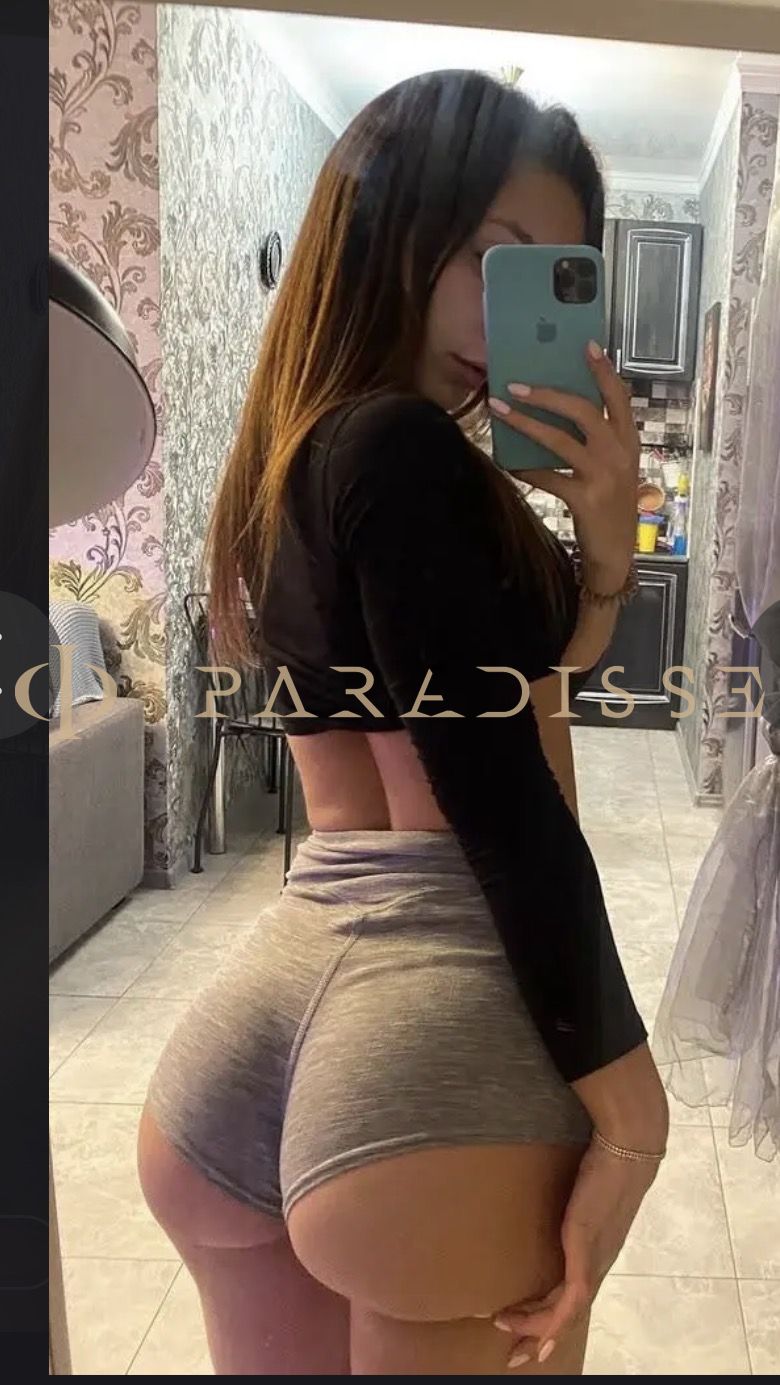 Escorts VIP Paradisse - Nuel