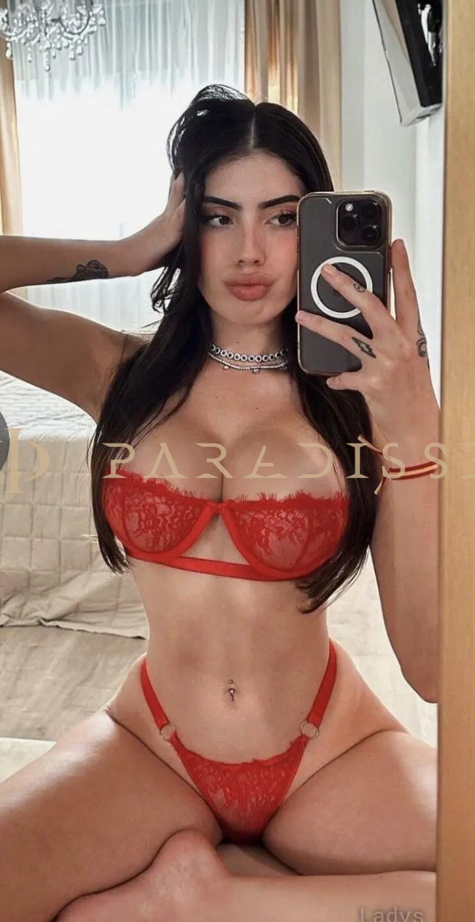 Escorts VIP Paradisse - Yuyunis