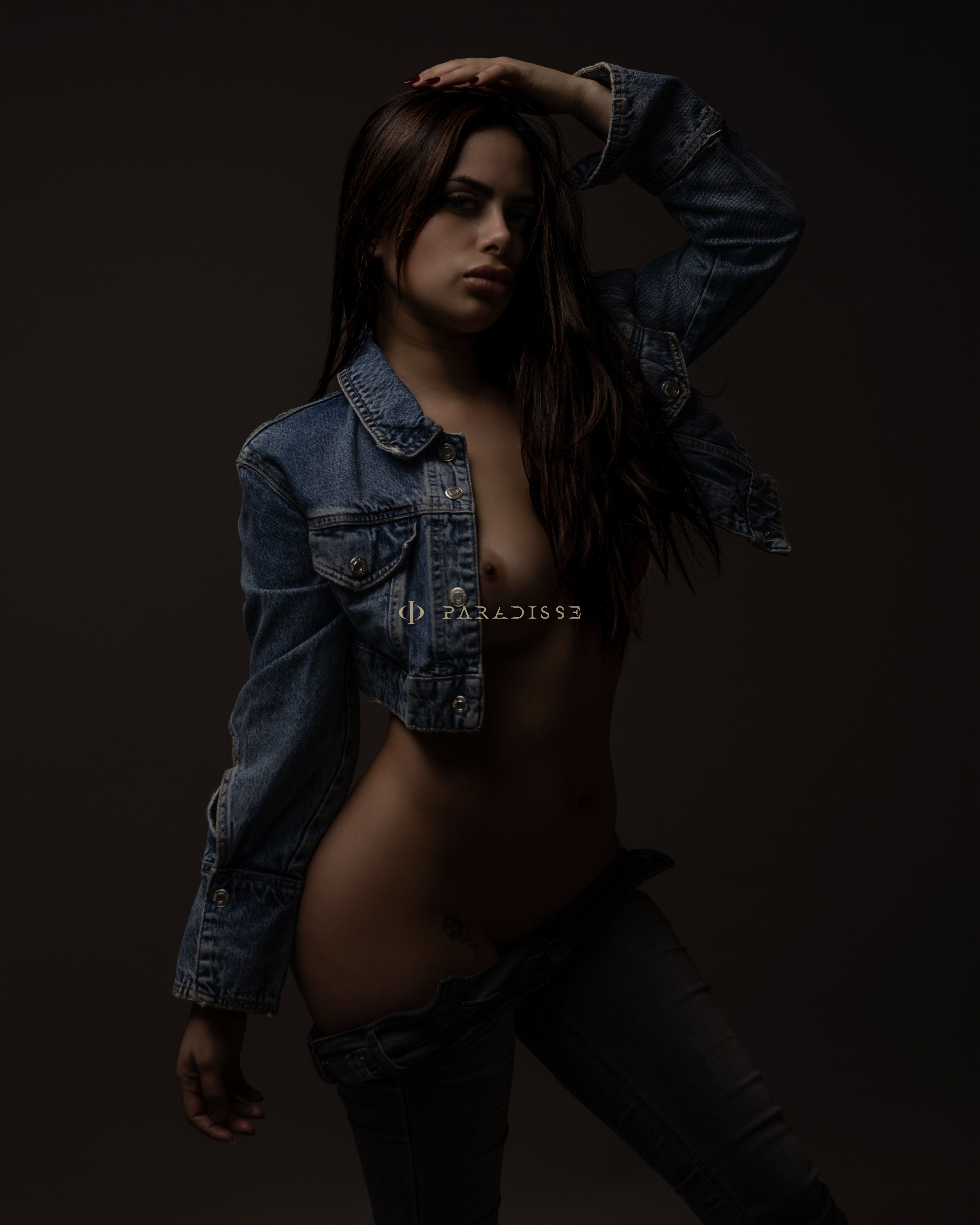 Escorts VIP Paradisse - Farah