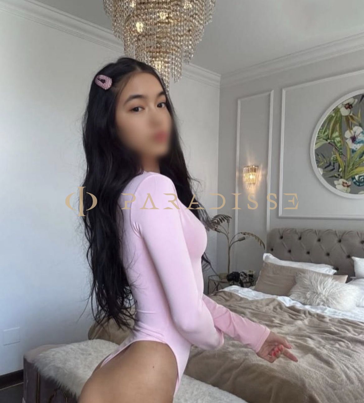Escorts VIP Paradisse - Bombom