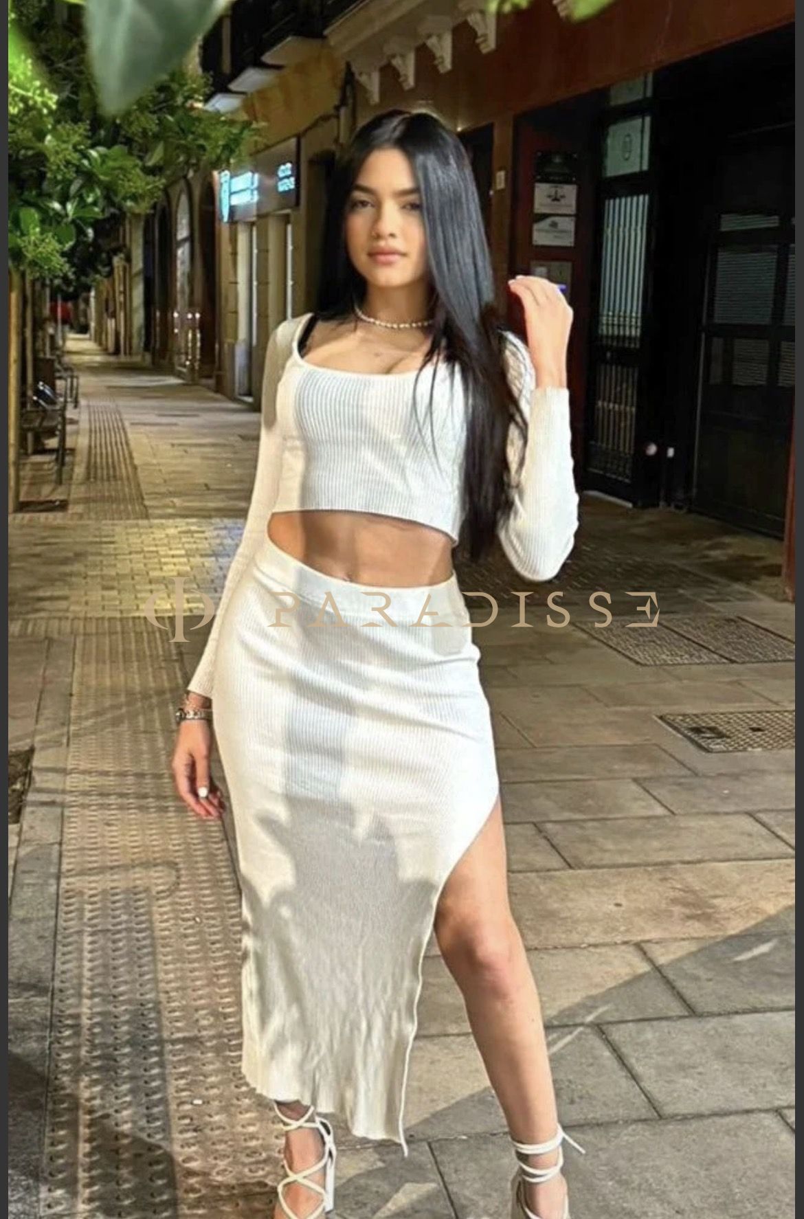 Escorts VIP Paradisse - Versage