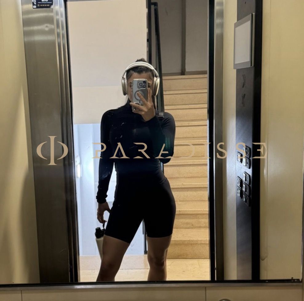 Escorts VIP Paradisse - Kanelaa