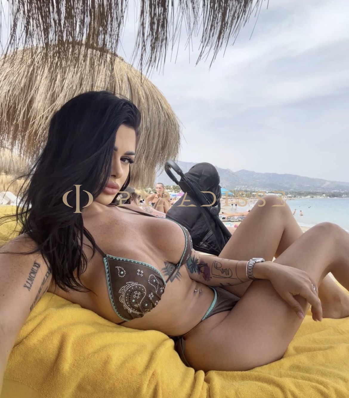 Escorts VIP Paradisse - Codi