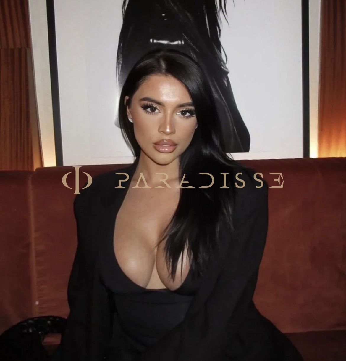 Escorts VIP Paradisse - Codi