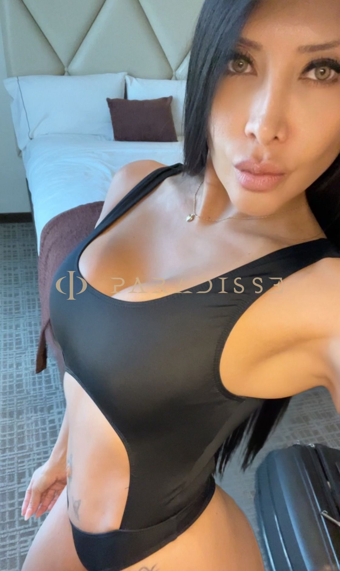 Escorts VIP Paradisse - Marina
