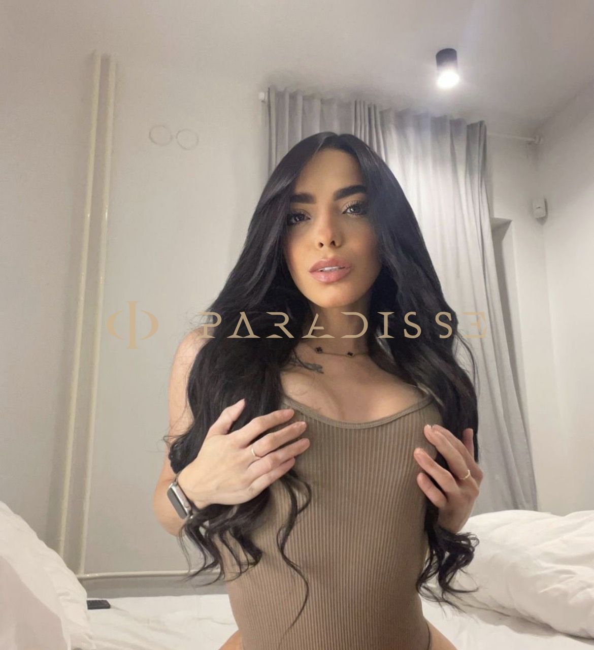 Escorts VIP Paradisse - Famma