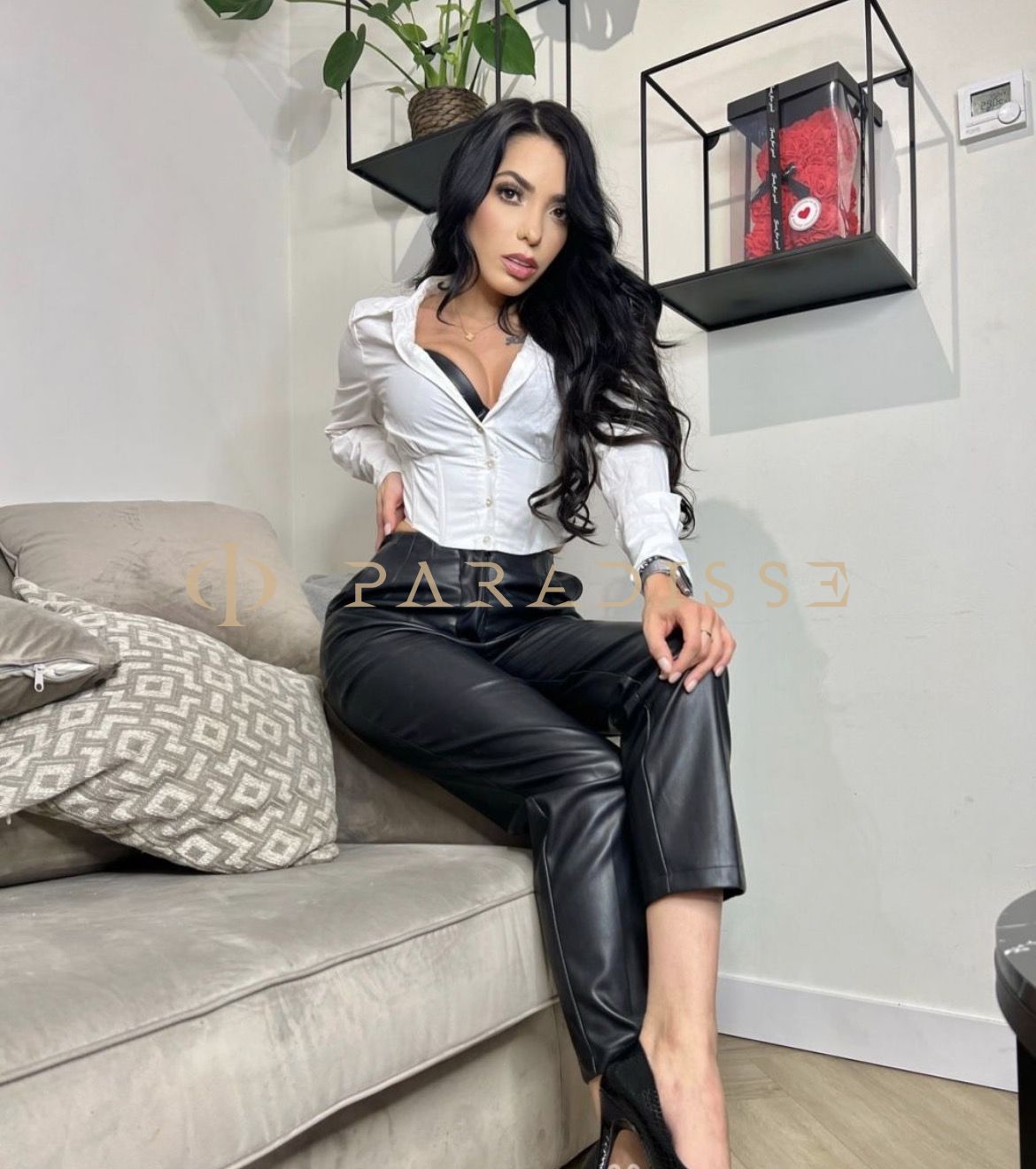 Escorts VIP Paradisse - Famma