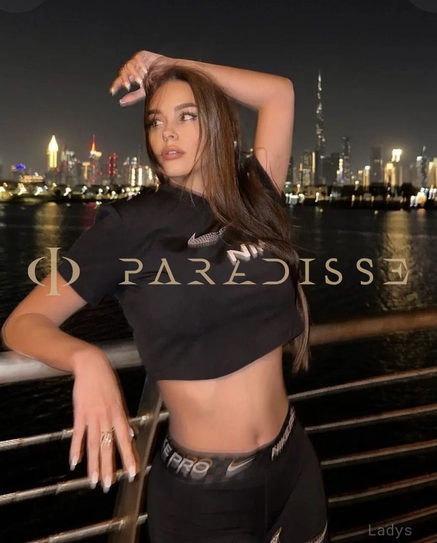 Escorts VIP Paradisse - Mika