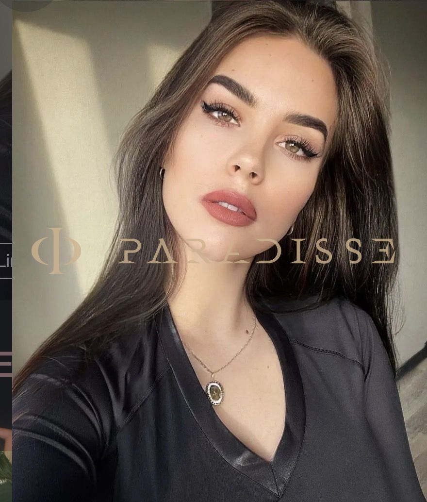 Escorts VIP Paradisse - Mika