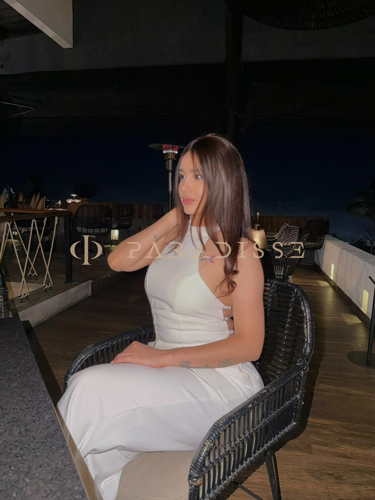 Escorts VIP Paradisse - Valentina