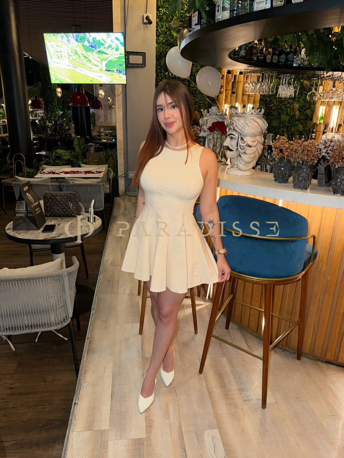 Escorts VIP Paradisse - Valentina