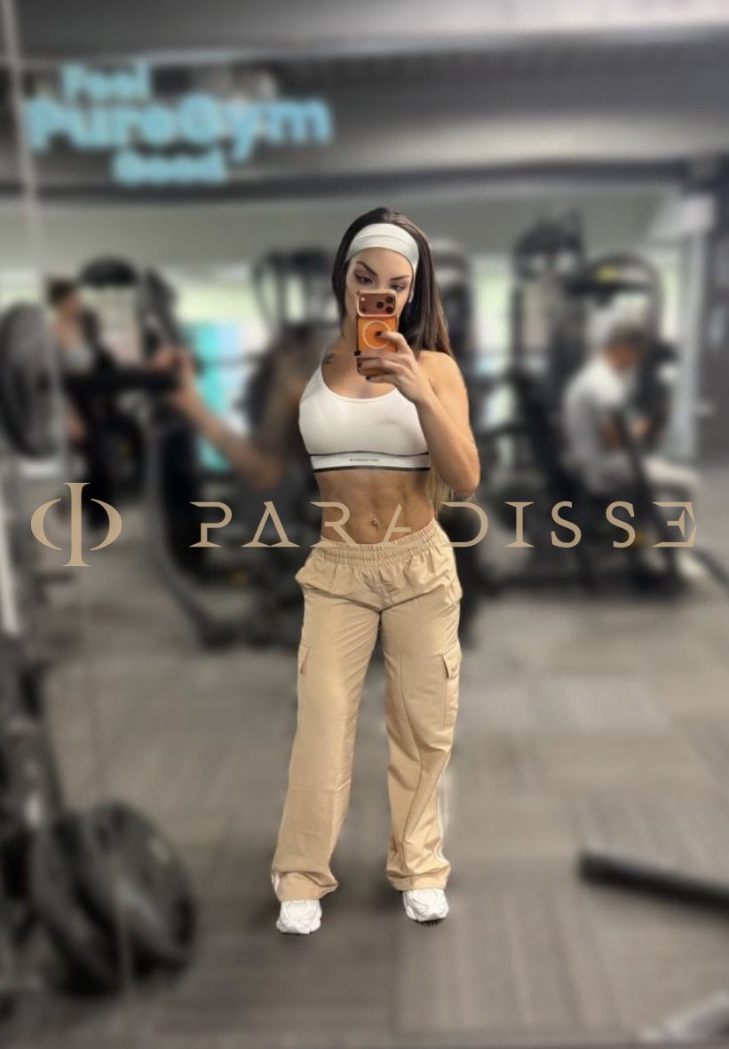Escorts VIP Paradisse - Luccas