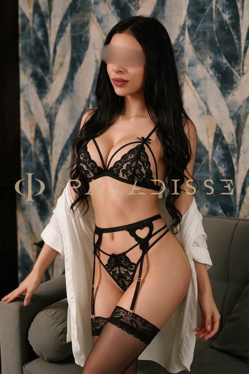 Escorts VIP Paradisse - Heloissa