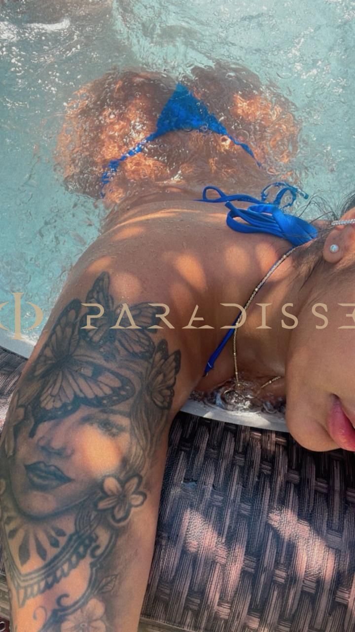 Escorts VIP Paradisse - Emy - Masajes