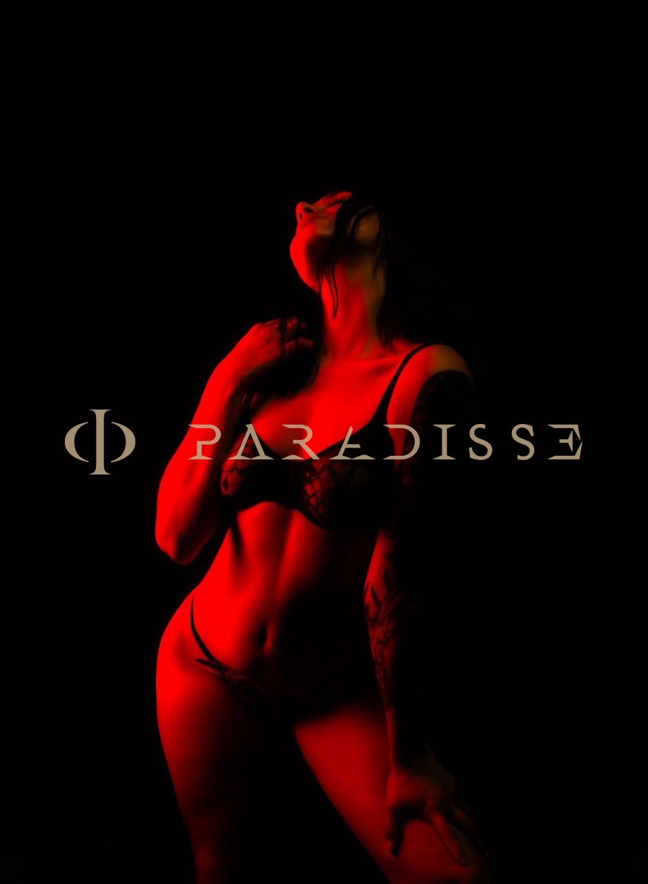 Escorts VIP Paradisse - Jessie - Masajes