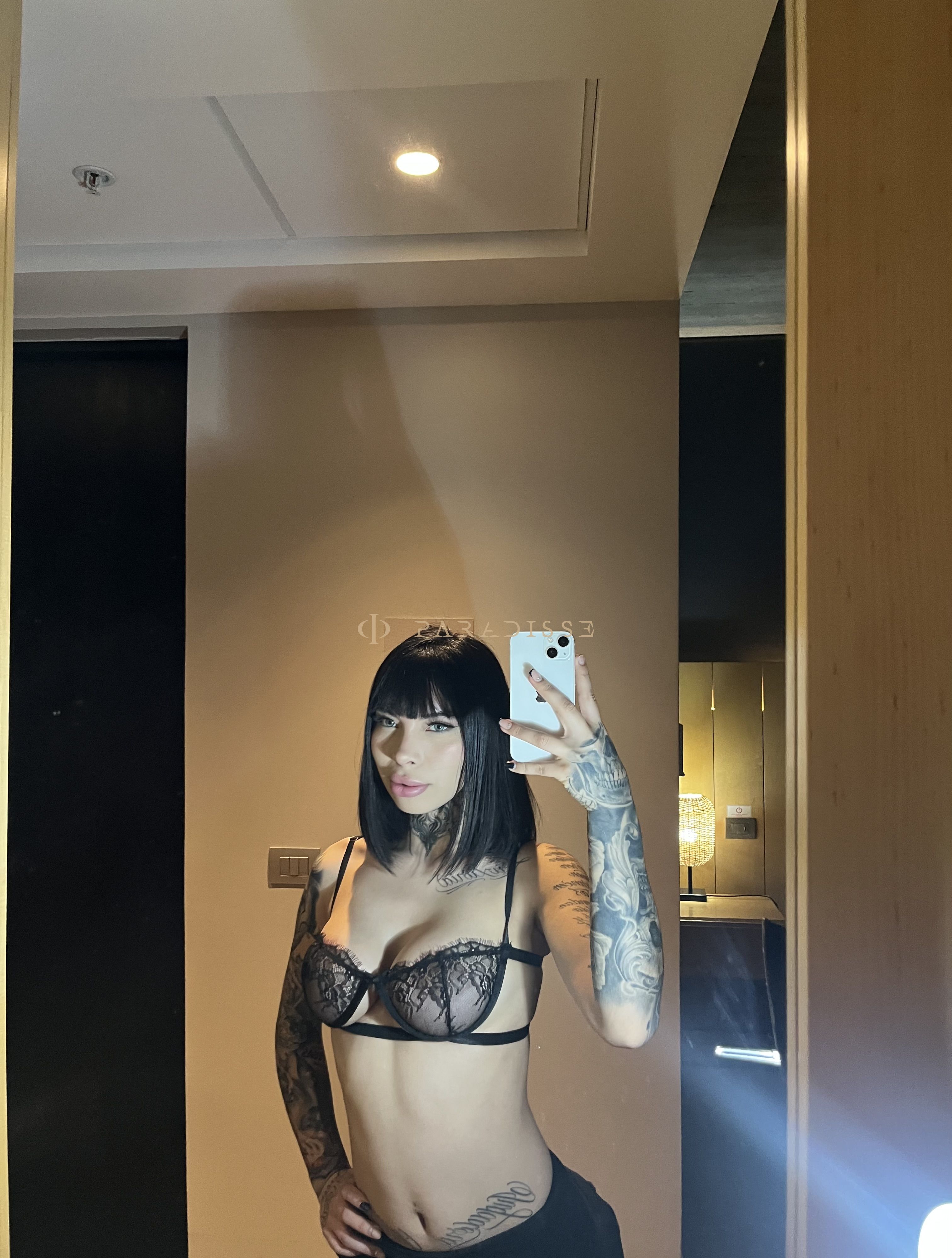 Escorts VIP Paradisse - Donatella