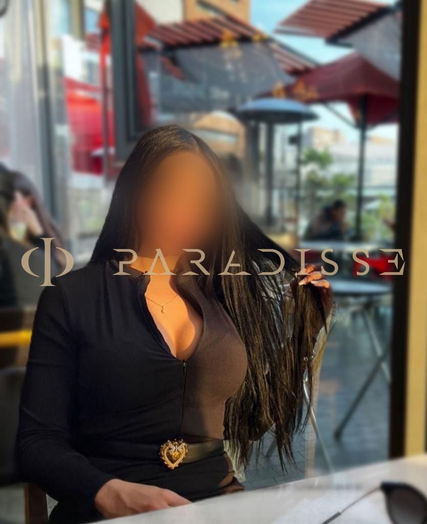 Escorts VIP Paradisse - Amara