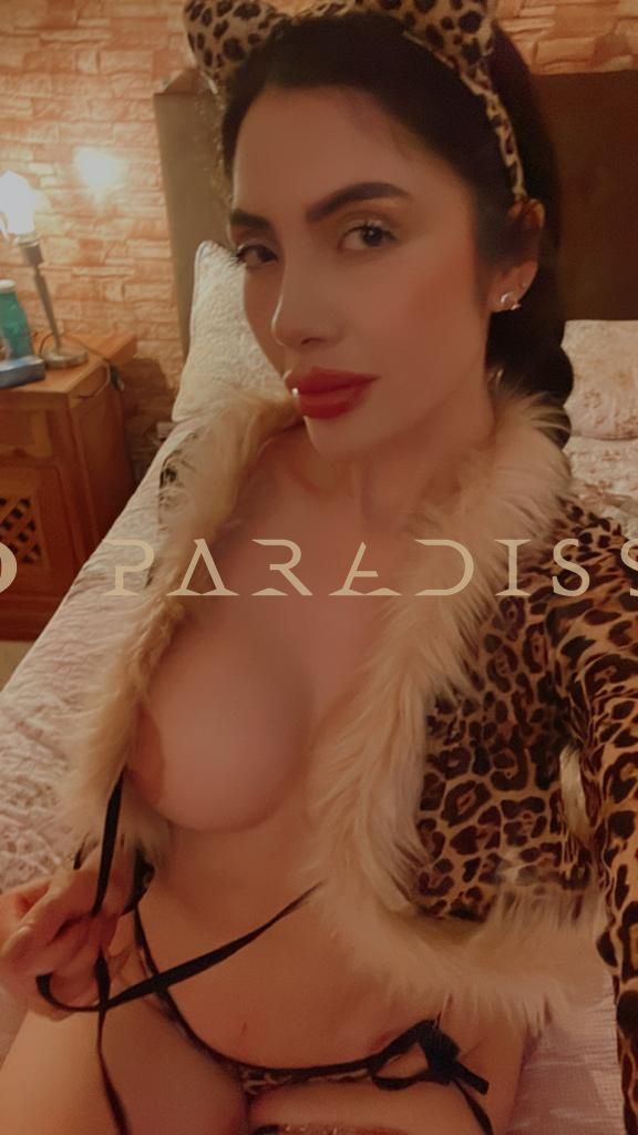 Escorts VIP Paradisse - Sandy